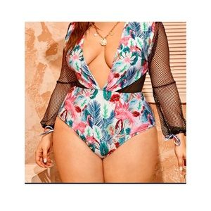 Shein Plus size plunge floral swimsuit